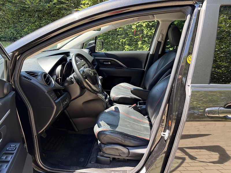 Mazda 5 2.0 Sports-Line - fotka 18 z 32