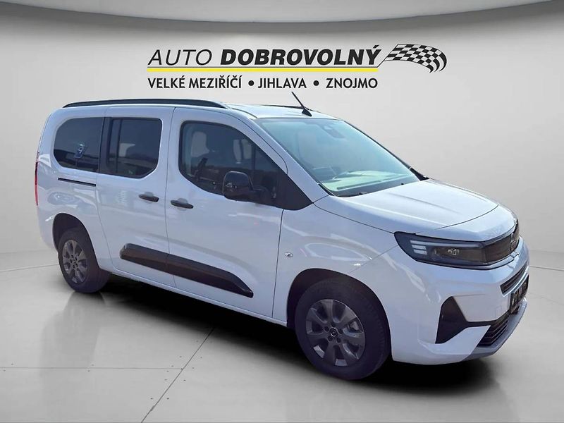 Opel Combo (2026) Elegance Plus L2H1 1.5 CDTI (9 - fotka 11 z 23