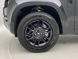 Land Rover Defender 110 D300 X-DYNAMIC SE AWD CZ - náhled 32