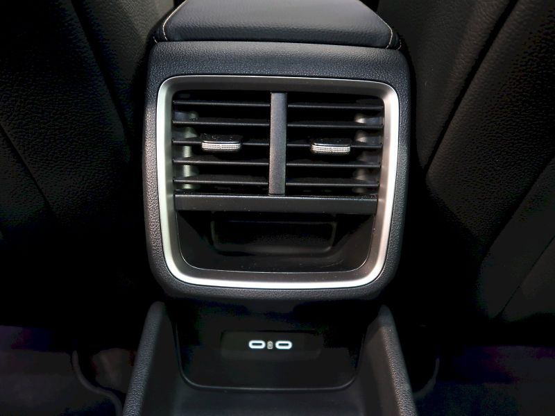 Škoda Octavia (2025) TOP SELECTION 2.0TDI 110KW DSG - fotka 37 z 40