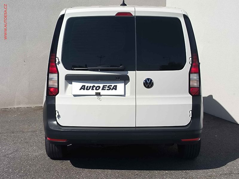 Volkswagen Caddy (2021) 2.0TDi, AC, +sada kol - fotka 5 z 23