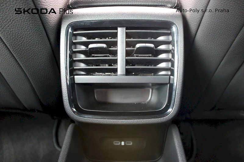 Škoda Octavia (2025) 2.0 TDI 110 kW Sportline - fotka 24 z 25