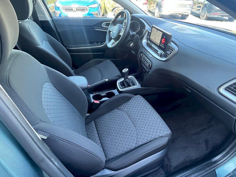 Kia Ceed (2025) CEE´D - fotka 15 z 34