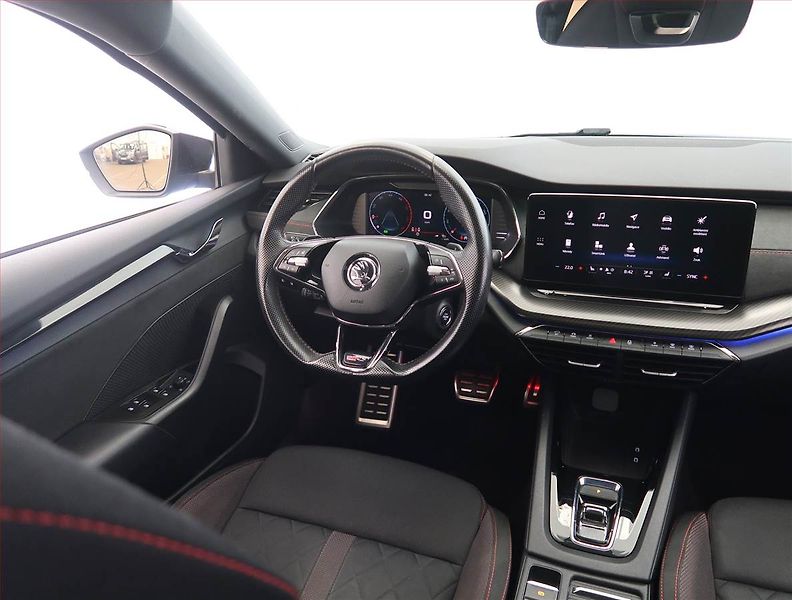 Škoda Octavia (2022) RS 2.0 TDI, digi klima - fotka 7 z 29