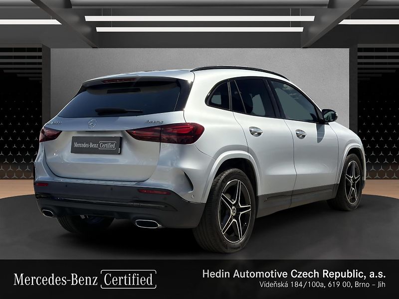 Mercedes-Benz GLA 200 d 4M AMG - fotka 5 z 29