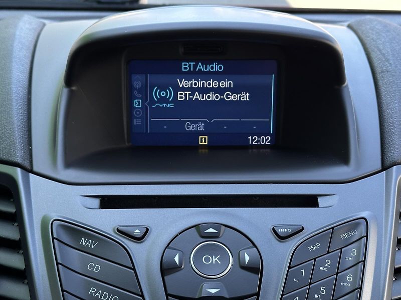 Ford Fiesta 1.0 EB 74kW KLIMA Tempomat PDC - fotka 23 z 37