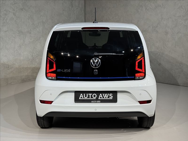 Volkswagen e-up! 61kW Move LED Kamera APP - fotka 10 z 40