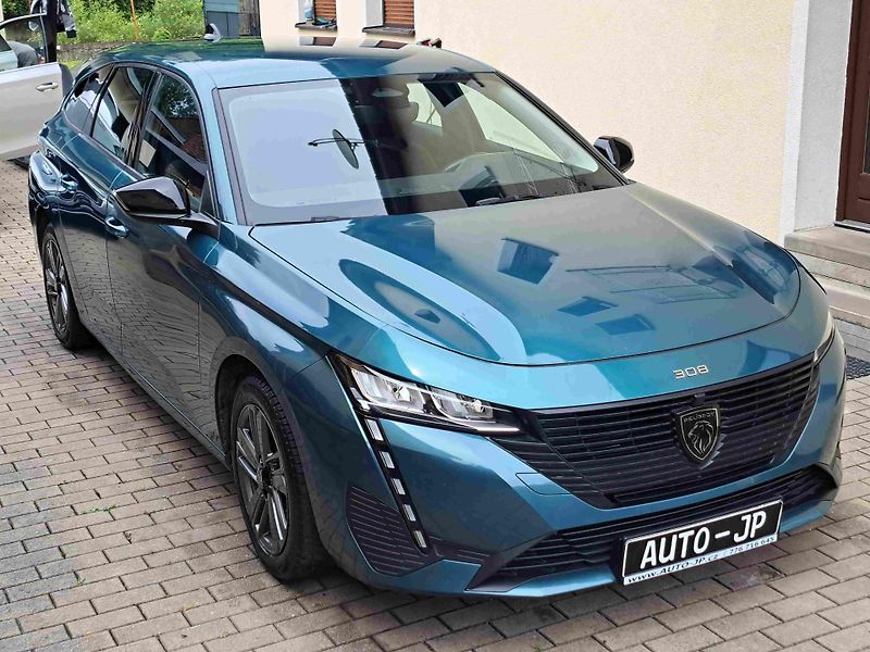Peugeot 308 (2023) SW 1,2 PT EAT8  LED 16ALU NAVI - fotka 2 z 19
