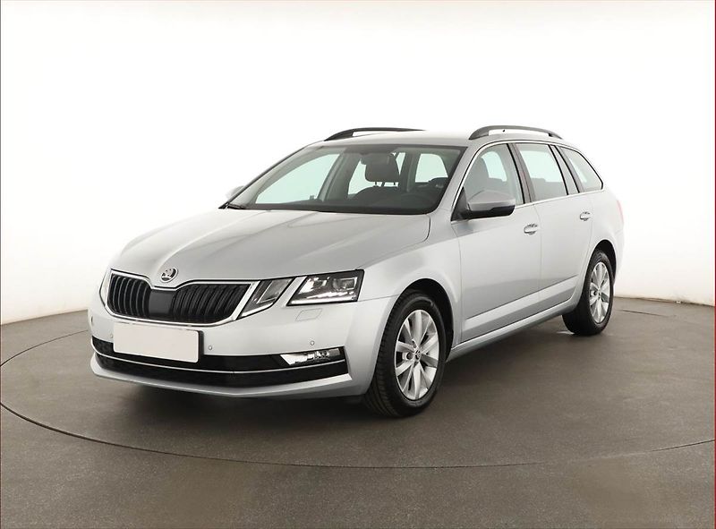 Škoda Octavia (2019) 1.5 TSI G-TEC, Automat - fotka 2 z 19