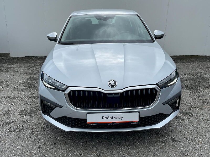 Škoda Scala (2025) 1.0 TSI 85kW Top Selection - fotka 18 z 26