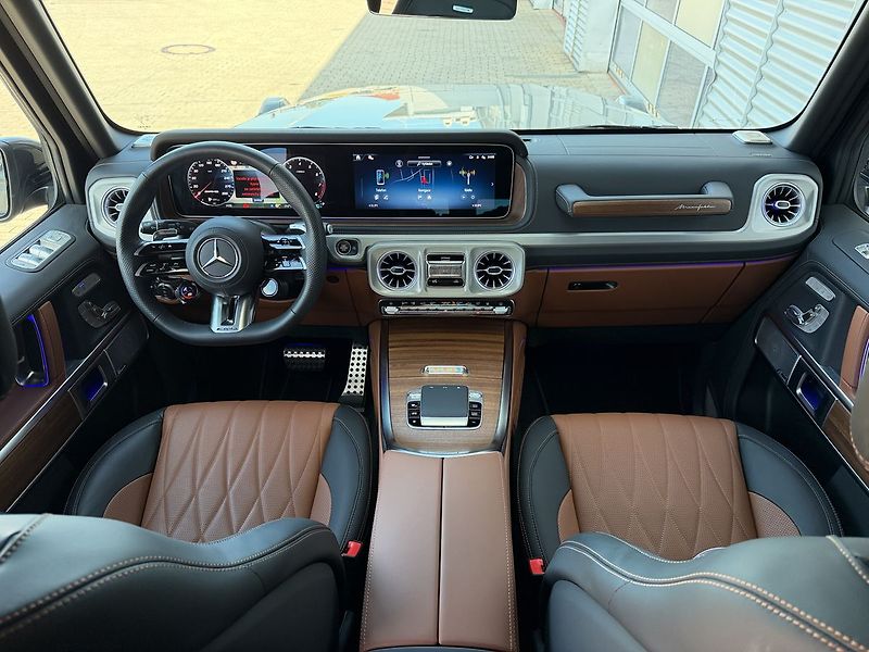 Mercedes-Benz Třídy G 63 AMG MANUFAKTUR, SUPERIOR - fotka 16 z 44
