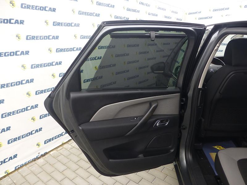 Citroën C4 Picasso (2016) 1,6HDI*NAVI*KAMERA**EXCLUSIV* - fotka 15 z 29