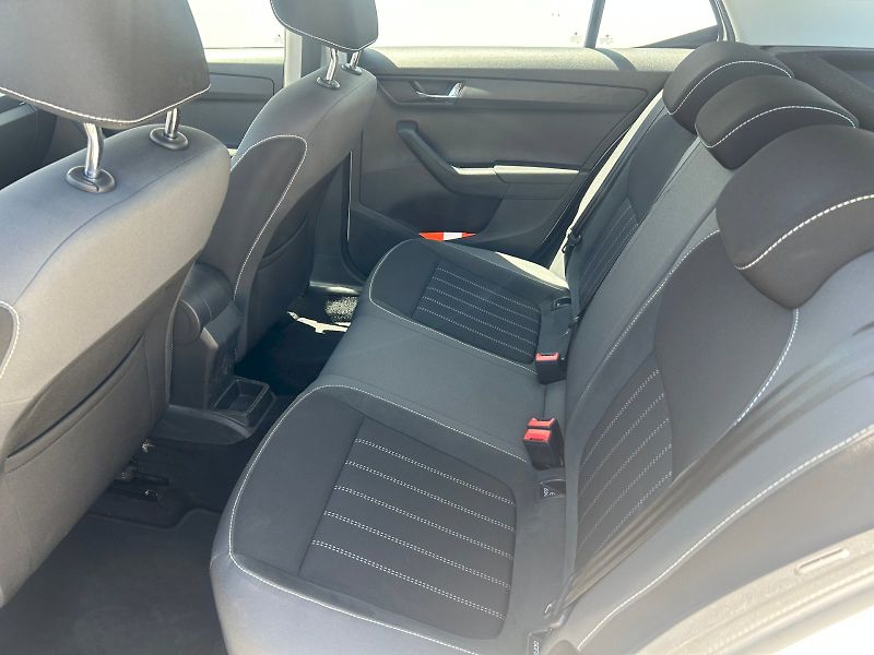 Škoda Fabia (2021) STYLE 70TSI/1.0 M5F - fotka 14 z 24