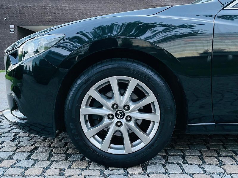 Mazda 6 2.0i 1.MAJITEL VÝHŘEV SENZORY - fotka 49 z 49
