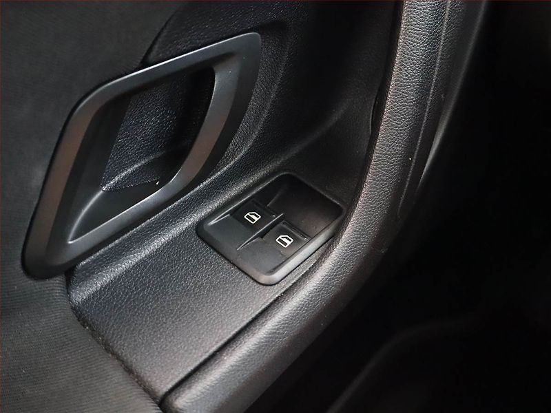 Škoda Fabia (2010) Ambition Plus 1.2 TSI - fotka 13 z 13