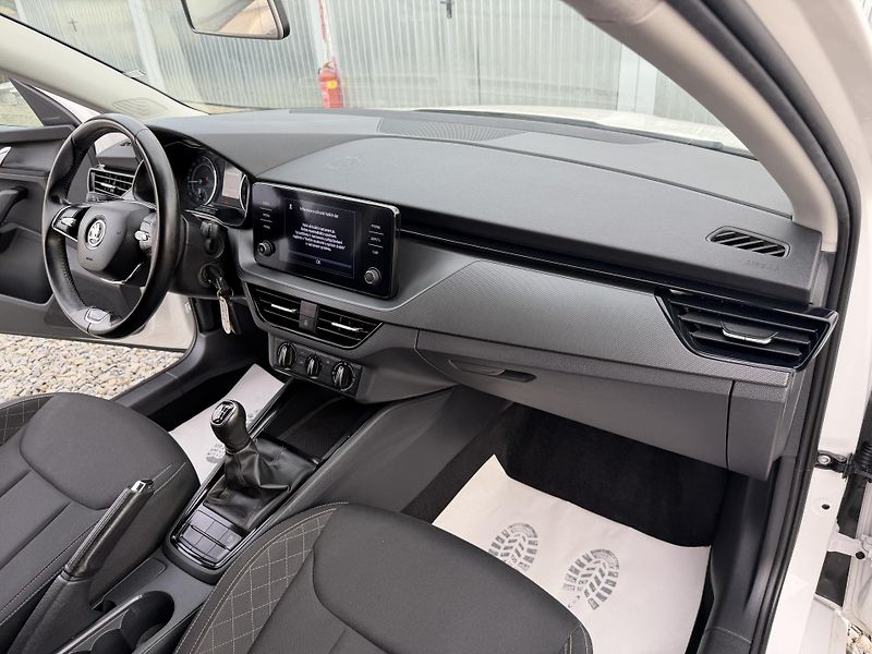 Škoda Scala 1.6TDi 115PS 6R STYLE LED STK! - fotka 127 z 153