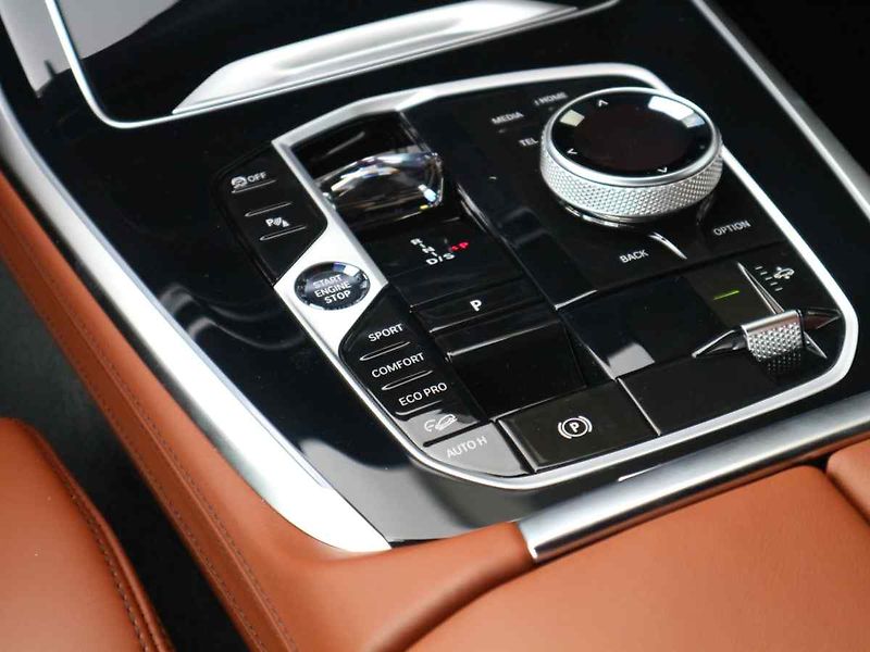 BMW X7 (2026) - fotka 10 z 10