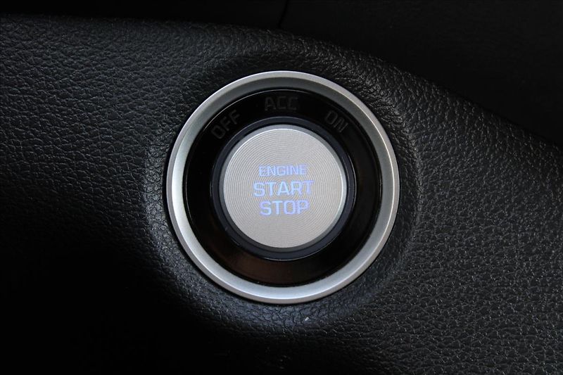 Hyundai Tucson 1,6 CRDi  A/T,4x4,ADVENTURE - fotka 22 z 38