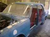 Původní karoserie Volhy GAZ-24 prošla náročnou renovací.