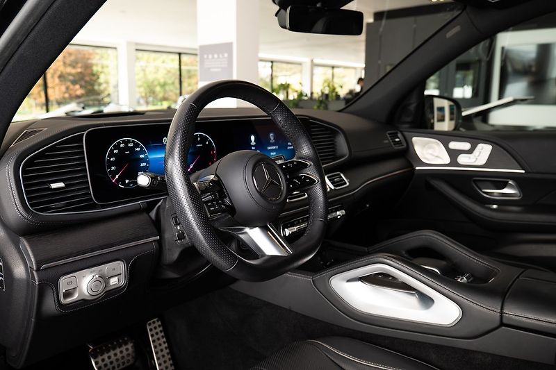 Mercedes-Benz GLS 450d 4MATIC/Burmester/360 - fotka 5 z 27