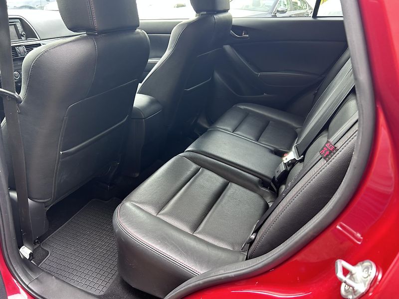 Mazda CX-5 2.0 Skyactiv-G AWD AT Revolut. - fotka 20 z 38