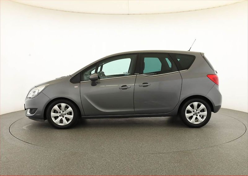 Opel Meriva (2015) 1.4 Turbo, Serv.kniha - fotka 3 z 15