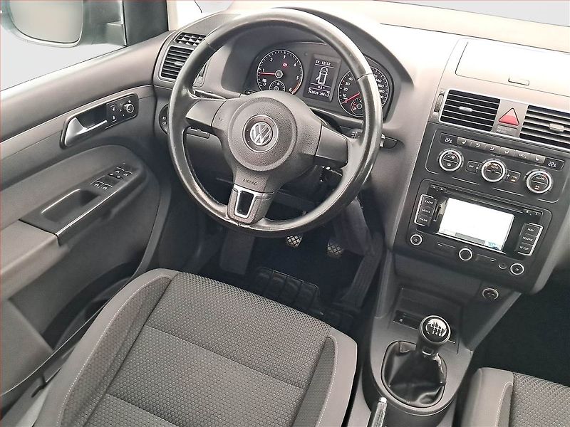 Volkswagen Touran (2012) 1.6 TDI, Tempomat - fotka 7 z 15