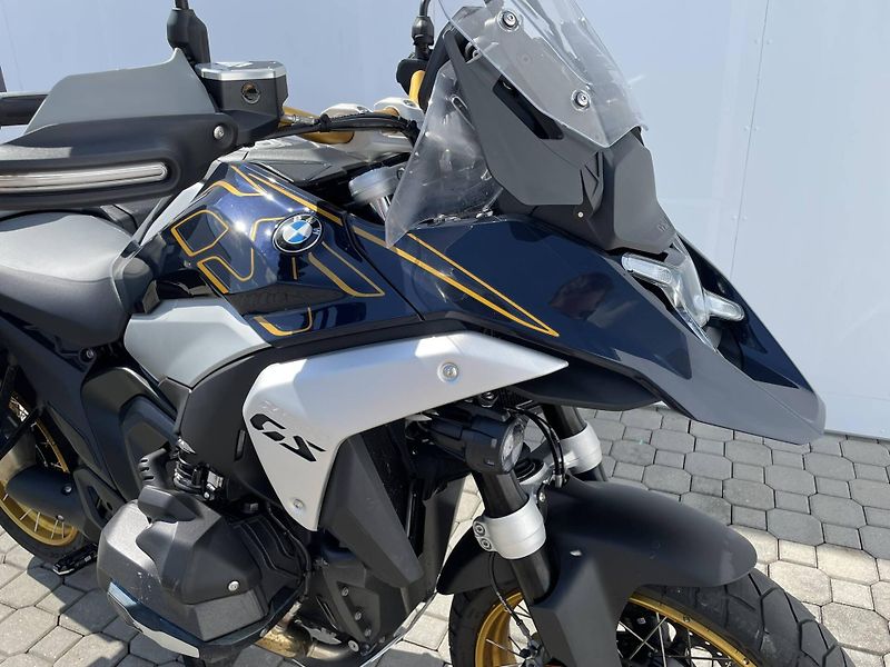BMW (2026) R 1300 GS - fotka 4 z 15