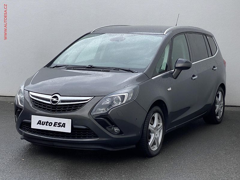 Opel Zafira (2013) 2.0CDTi, ČR, AC, tempo, bixen - fotka 3 z 16