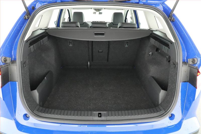 Škoda Enyaq (2024) iV 50 (55 kWh), SoH 94% - fotka 19 z 20