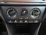 Škoda Rapid (2012) Ambition Plus 1.2 TSI - náhled 16