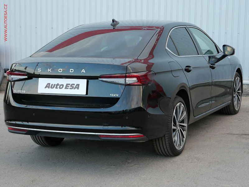 Škoda Superb (2025) 2.0 TSi 4x4, 1.maj,ČR, L&K - fotka 4 z 49