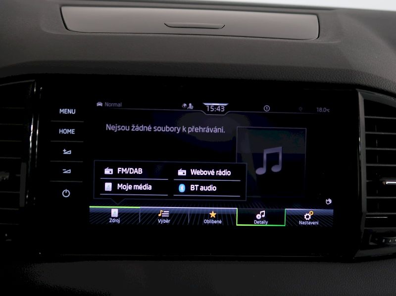 Škoda Karoq (2021) SPORTLINE 2.0TDI 110KW 4x4 DSG - fotka 25 z 43