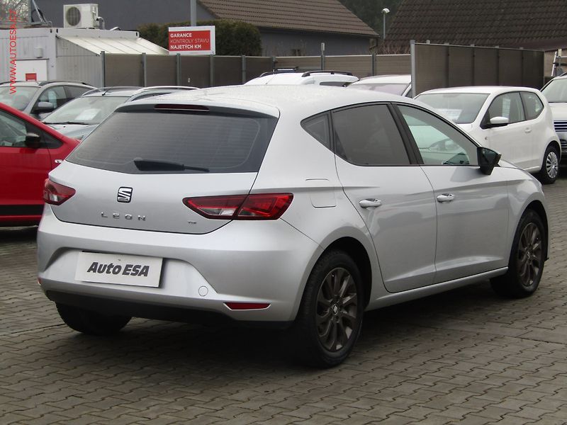 Seat Leon (2013) 1.6TDi, AAC, tempo - fotka 4 z 19