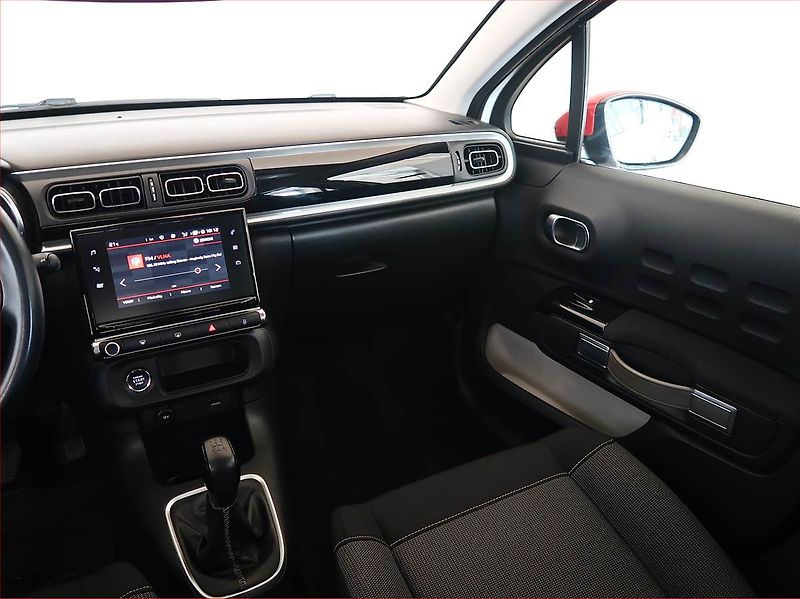 Citroën C3 (2019) 1.2 PureTech, Serv.kniha, Navi - fotka 8 z 14