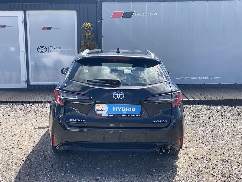Toyota Corolla 2.0HEV, ČR-1m, ComTech, DPH - fotka 6 z 28