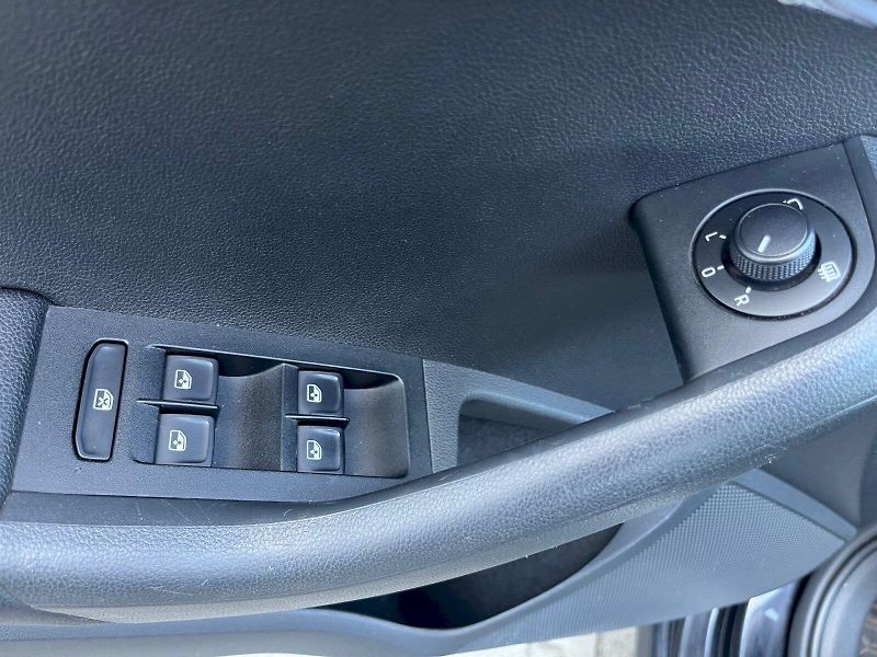 Škoda Octavia (2016) Combi 2.0 TDI RS - fotka 13 z 23