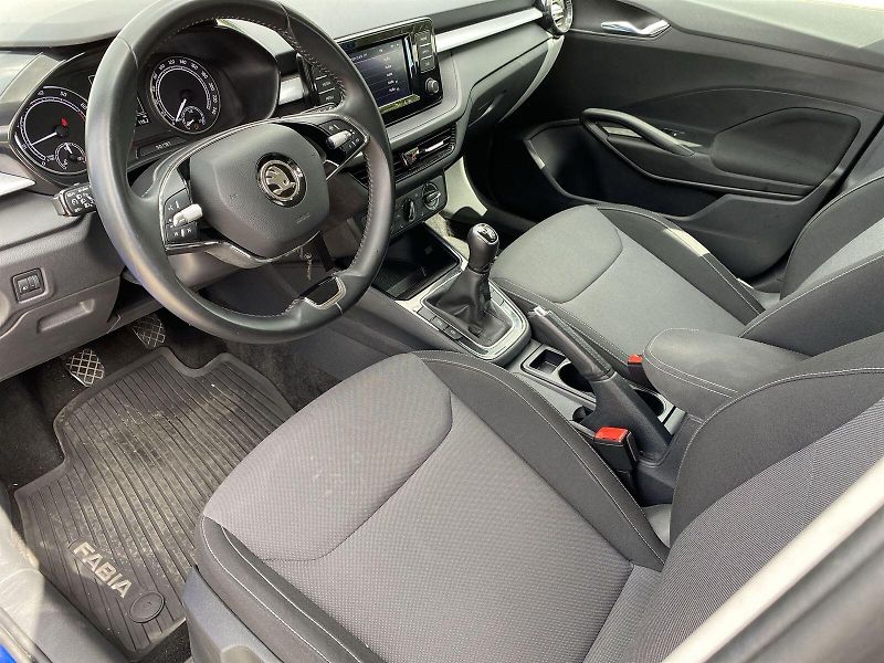 Škoda Fabia (2021) 1,0 MPi Ambition+ - fotka 6 z 31