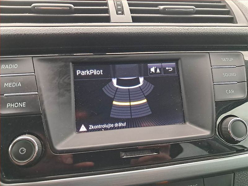 Škoda Fabia (2017) 1.0 TSI, Serv.kniha - fotka 17 z 17
