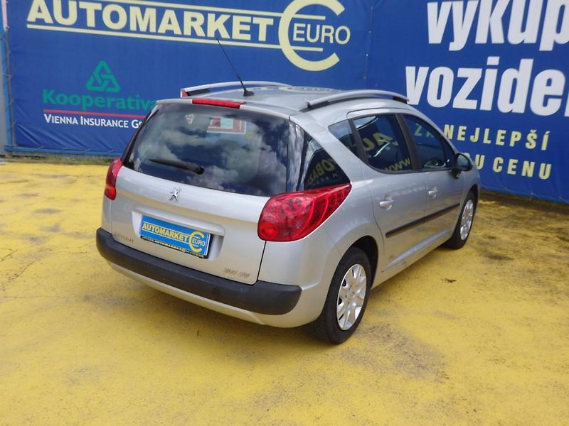Peugeot 207 1,4 - fotka 6 z 15