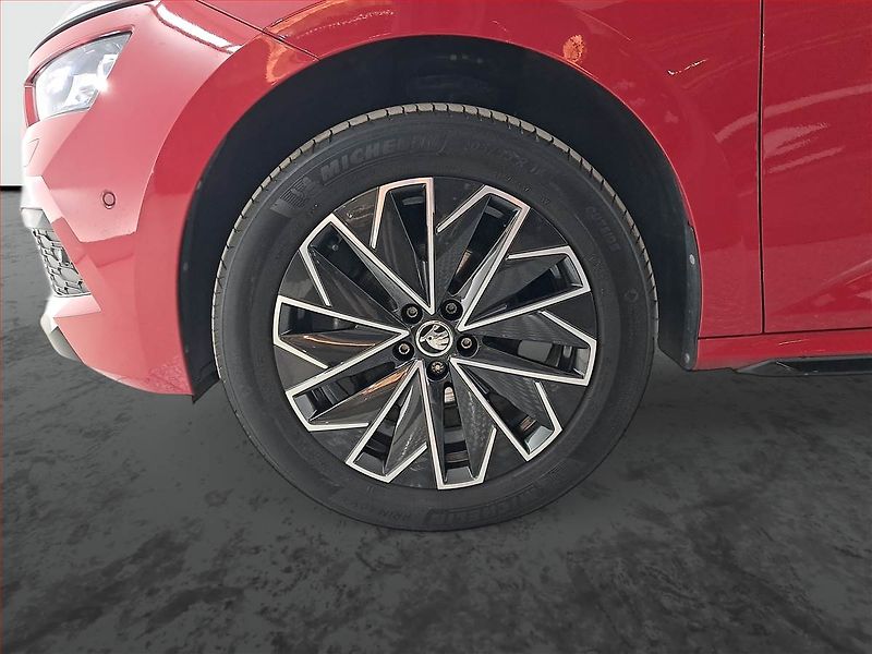 Škoda Kamiq (2023) Monte Carlo 1.5 TSI - fotka 14 z 21