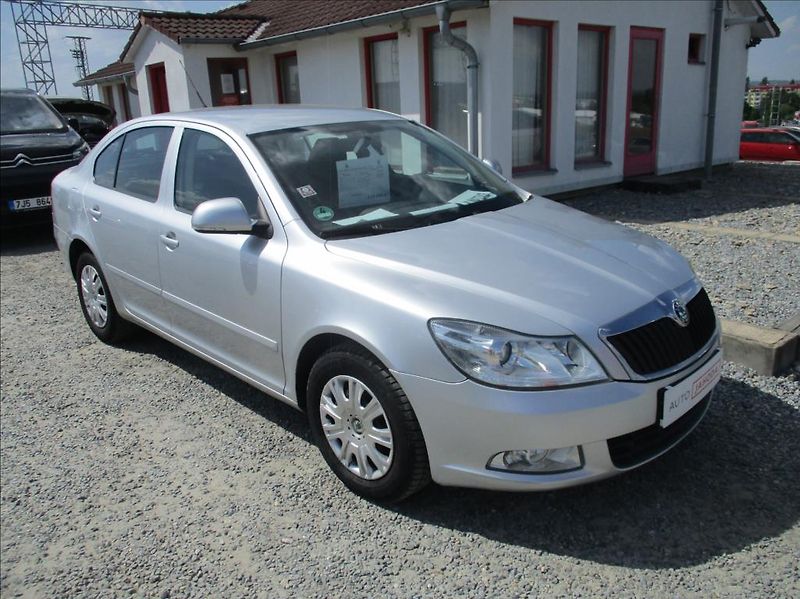 Škoda Octavia 1,4 i, klima,serv.kniha, - fotografie inzerátu