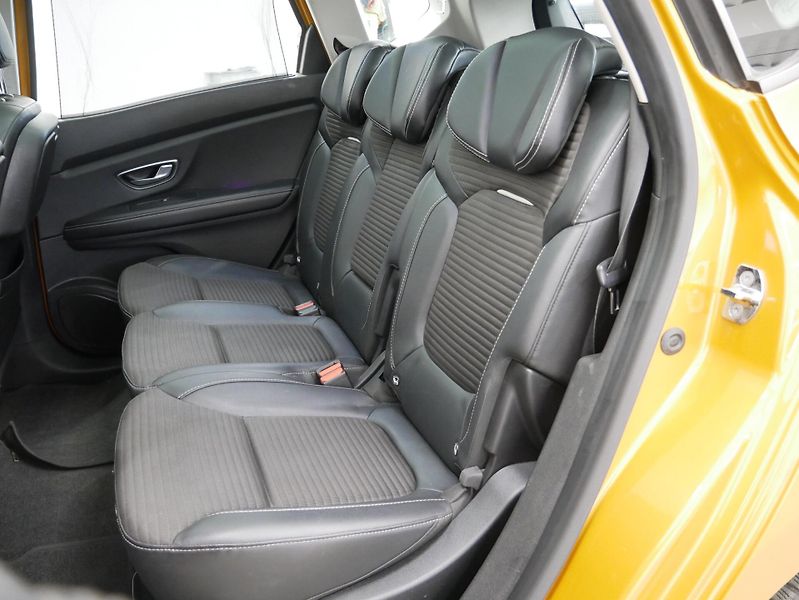 Renault Scénic - fotka 25 z 26
