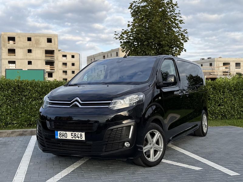 Citroën SpaceTourer (2016) 2.0 BlueHDi 130 kW/8 míst - fotka 1 z 19