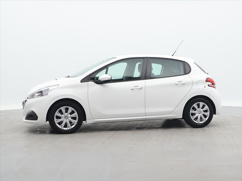 Peugeot 208 1,2 PureTech Klima CZ 1.Maj. - fotka 4 z 32