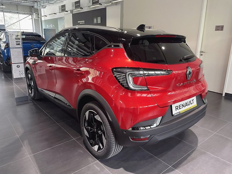 Renault Captur (2026) techno TCe 115 - fotka 4 z 6