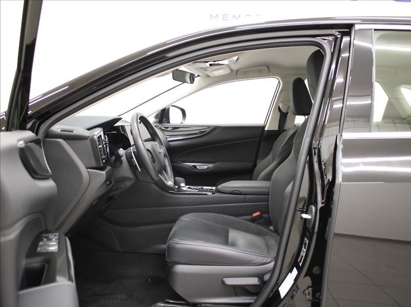 Lexus NX 350h 2,5 Hybrid Comfort TOP 29tkm. - fotka 6 z 24