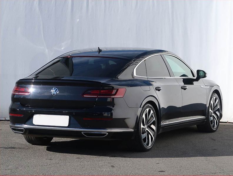 Volkswagen Arteon (2017) R-line 2.0 BiTDI 4Motion, 4X4 - fotka 5 z 32