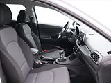 Hyundai i30 1,6 CRDi 81kW Trikolor tažné - náhled 12