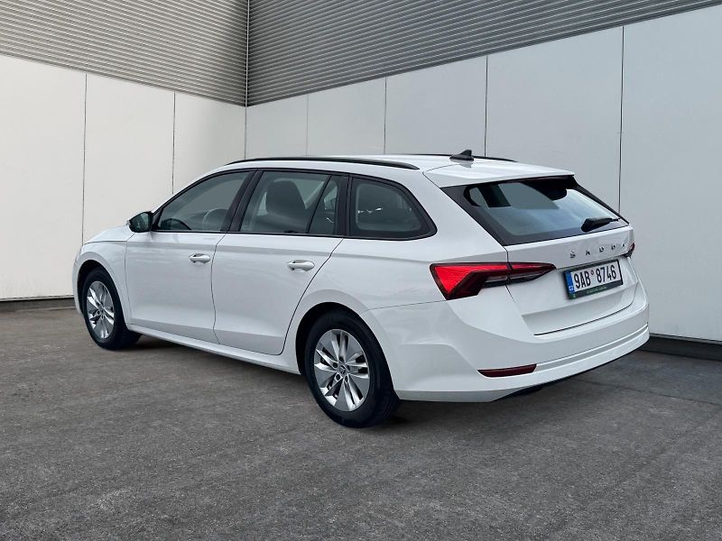 Škoda Octavia (2022) AMBITION 2.0TDI 85kW TAŽNÉ DPH - fotka 4 z 11